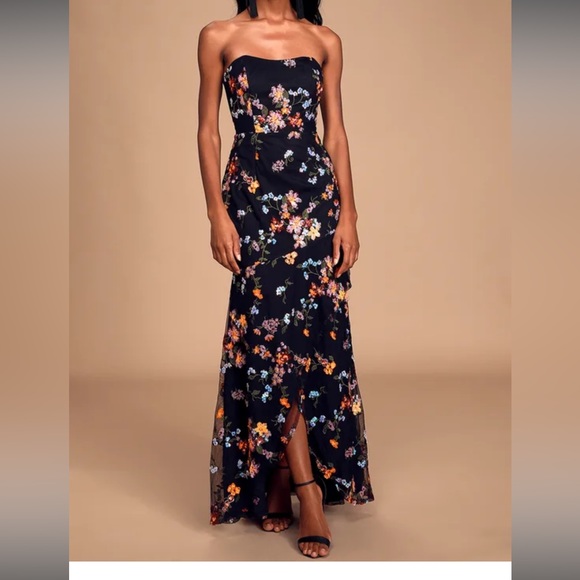 Lulus Wow and Forever Black Floral Sequin Strapless Maxi Dress Size XS - Picture 3 of 9
